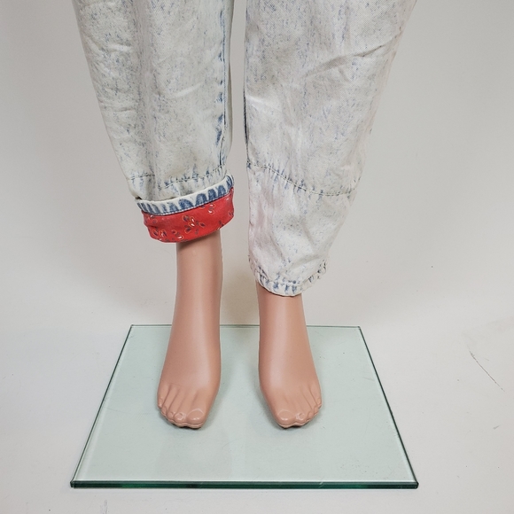 SOLD Breakdancin' beauties! - Picture 7 of 8